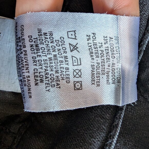 Warp + Weft MAB Slim Straight Claremont Jeans Black Size 8/29 front hem slits - Picture 9 of 10